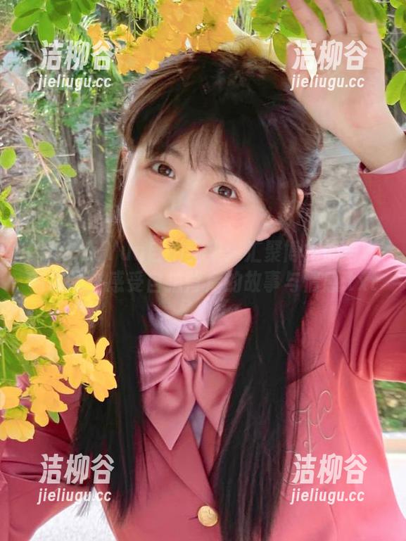 Choi Ji Yun自拍全集：汇聚博主的每一幅作品，感受自拍背后的故事与情感.txt